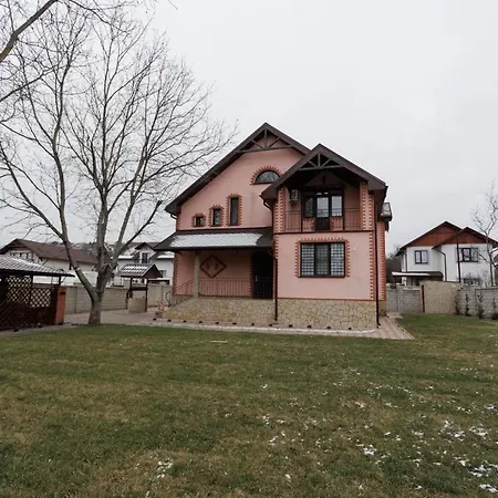 в думбраве Вилла Кишинёв